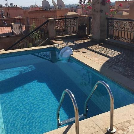 Appartement Tout Confort Avec Possibilite Transport Aeroport Marrakesh Exterior foto